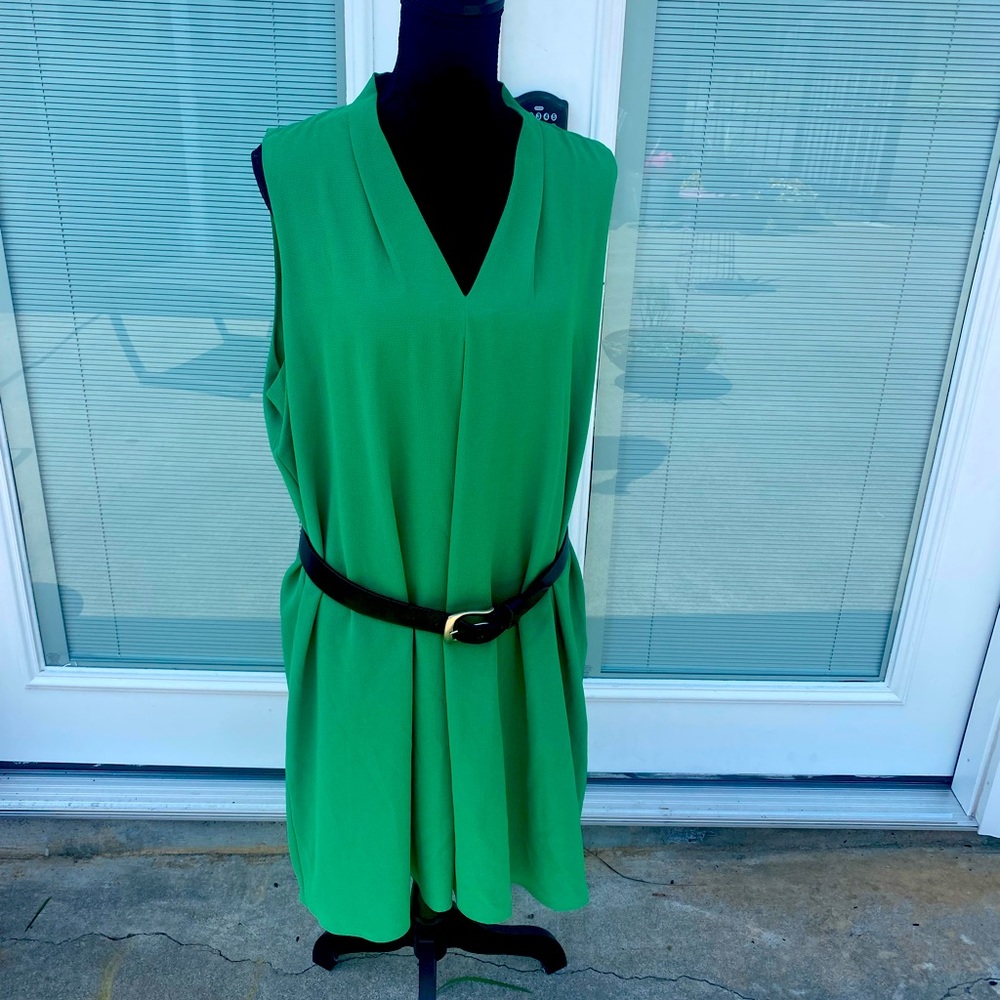 New Directions Sleeveless Dress
